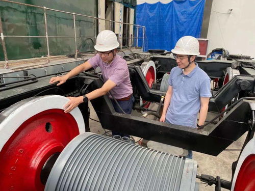 國(guó)內(nèi)首輛新型智能軌道電動(dòng)貨運(yùn)小火車正式亮相，工業(yè)用軸承代理與銷售迎來(lái)新機(jī)遇